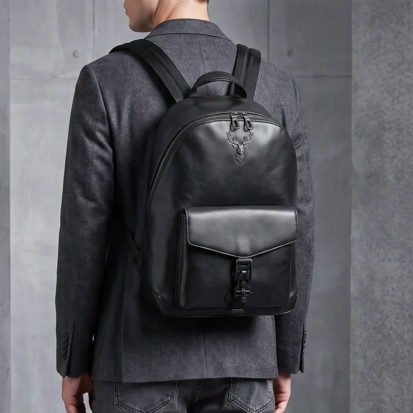 New Fashion Unisex Genuine Leather Backpack Men Business Daypack Large Capacity Black Bag for Daily Travel School Androgynous