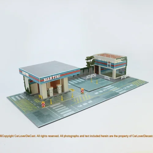 

**Preorder**Magic City 1:64 MARTINI Gas Station&Exhibition Hall Diorama