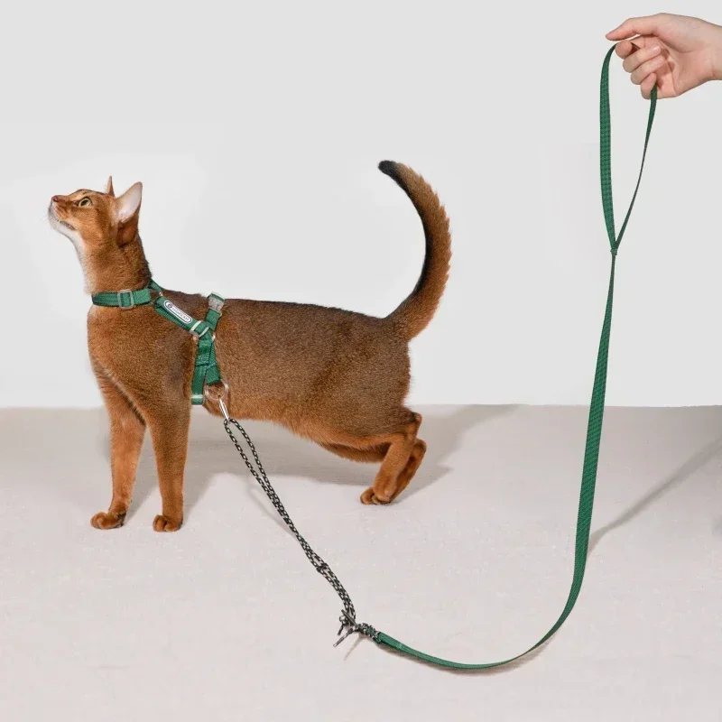 HiDREAM®Adjustable Cat Harness and Leash Set, Light Weight, Reflective Logo, Durable, Original Design, Escape Proof