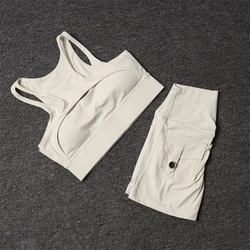 Chándal con pantalones cortos para mujer, conjunto de Yoga con bolsillo, ropa deportiva de cintura alta, sujetador, Leggings de entrenamiento, pantalones cortos de gimnasio de ciclismo, traje deportivo