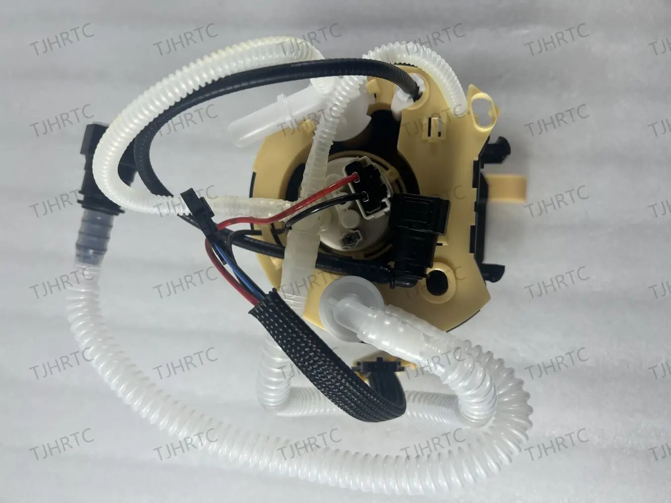 Land Rover engine fuel pump suitable for Discovery 3/4 Range Rover Sport 05-13 2.7/3.0T diesel LR042717 A2C53323721Z