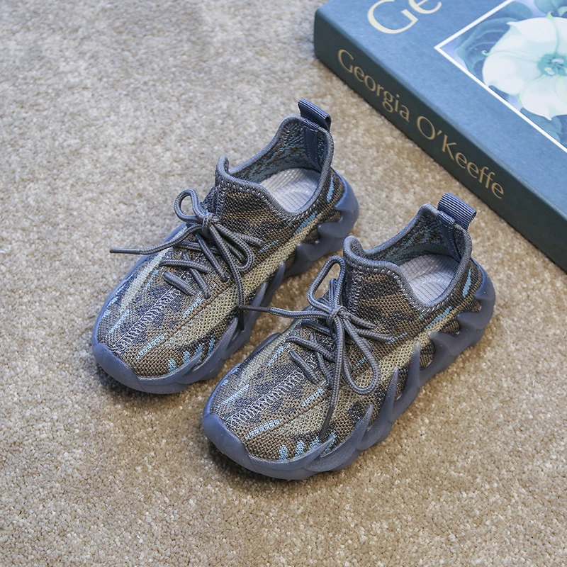 

Toddler Scooter Play Shoes, Slim Anti Slip Sole for Yard Riding, Neighbor Meet and Short Community Outdoor Walks