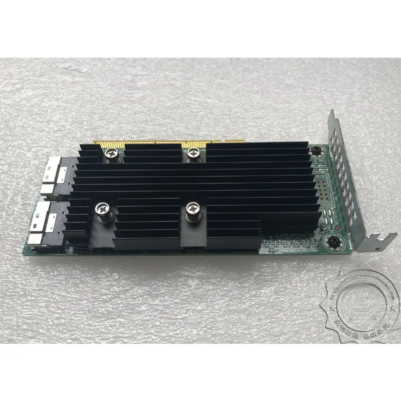 R740XD R940 C6420 NVMe PCIe 16X U.2 SSD 4-port pass-through card