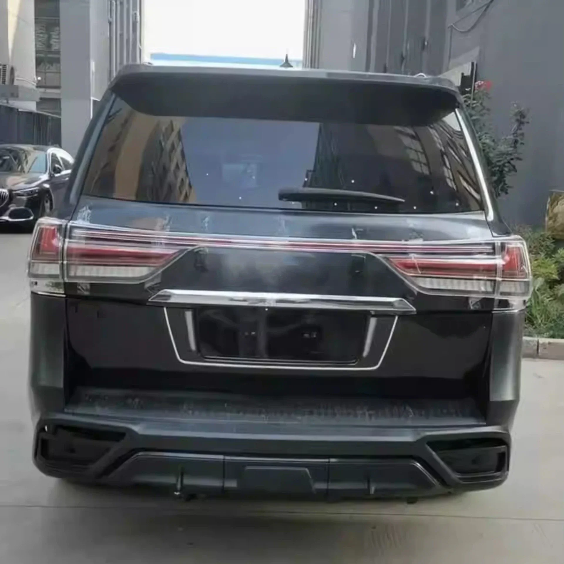 Led Taillight Assembly Through Lamp for Lexus LX570 Convert Turn Signal Brake Light Backup Light Auto Accessories