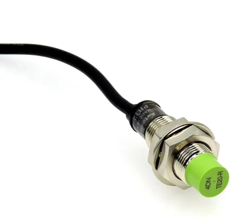 Genuine PR12 Proximity Switch Metal Sensor DC 3-wire DC12-24V NPN/PNP Detection Distance 4mm PR12-4DN PR12-4DP