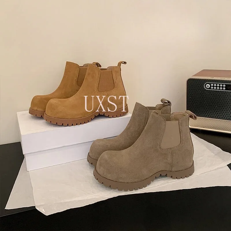 

Cow Leather Thick Sole with Increased Height and Round Toe, Women's New Retro Frosted Leather Versatile Chelsea Short Boots