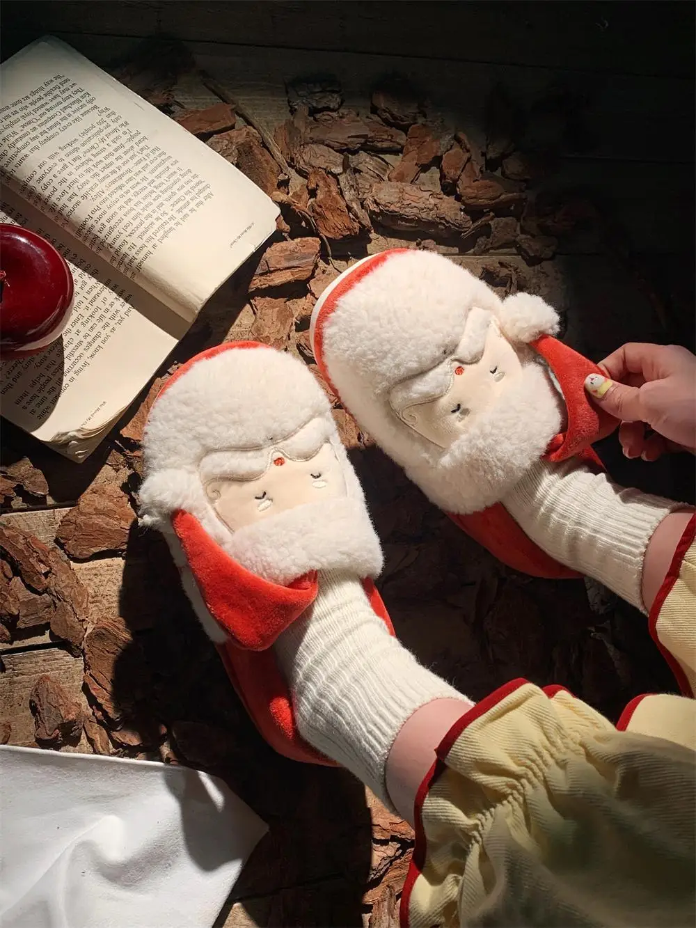 Funny Cute Santa Claus Cotton Slippers For Men And Women In Winter Ins Couple Cute Indoor Household Home Slippers