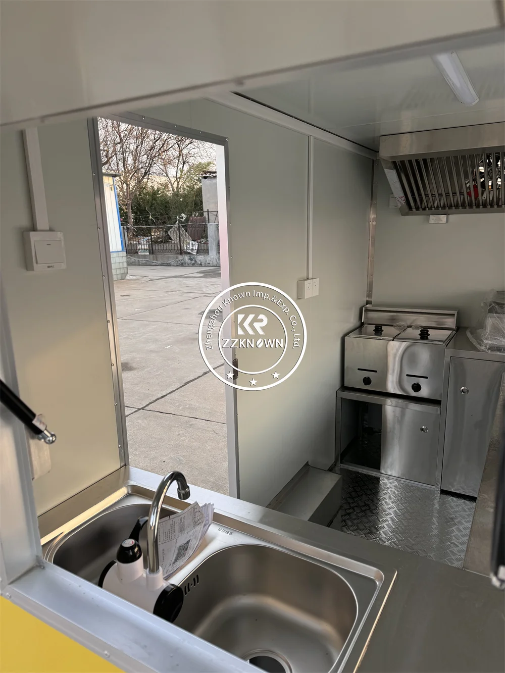 2025 Gerobak Makanan Kopi Es Krim Pembelian Truk Makanan Bergerak Truk Dapur Makanan Bergerak Es Krim untuk Dijual