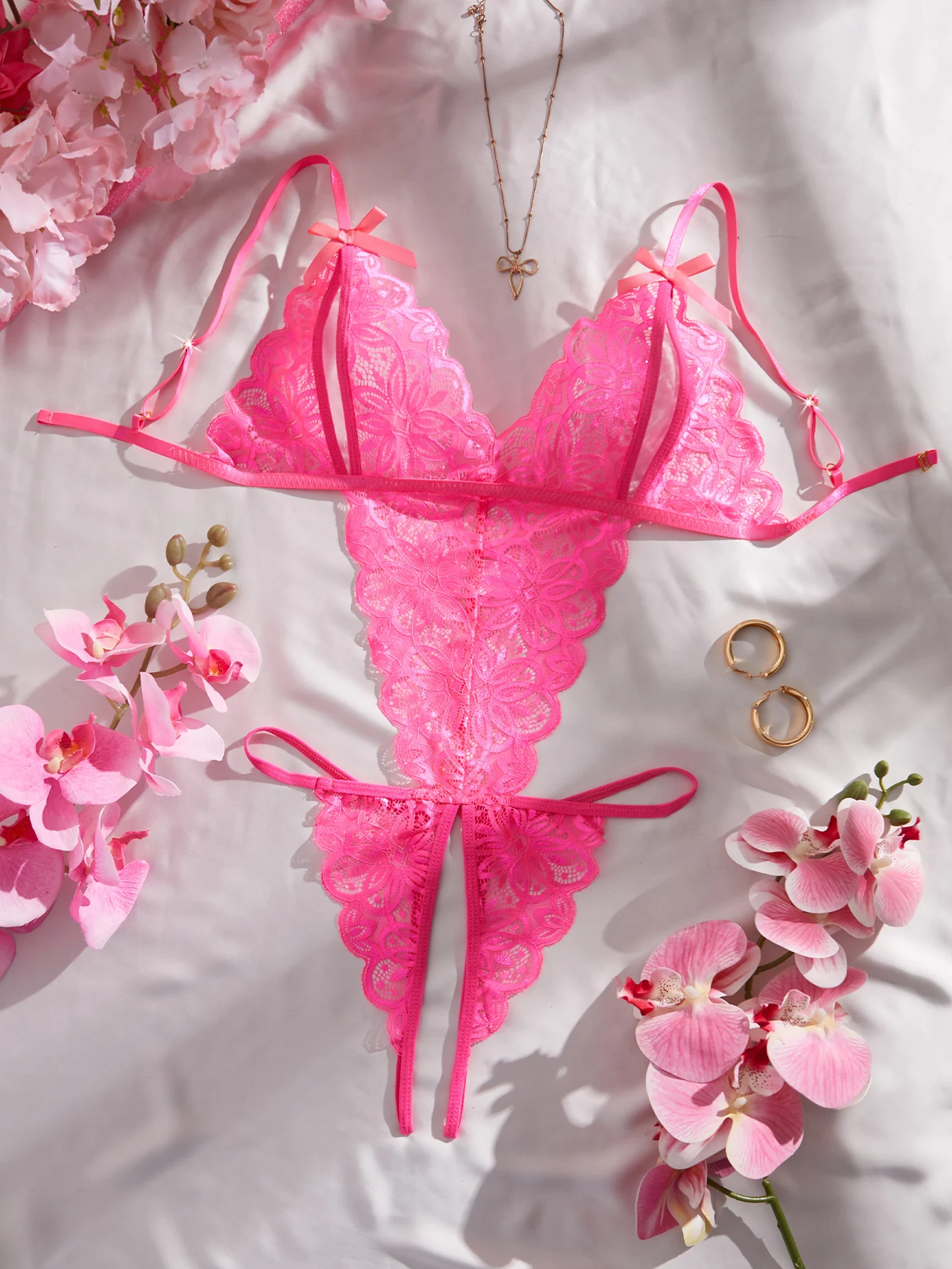 

Sexy Teddies Bodysuit Lace Women One-piece Lingerie Deep V Jumpsuit Pajamas Hollow See-Through Open Bra Crotchless Sleepwear