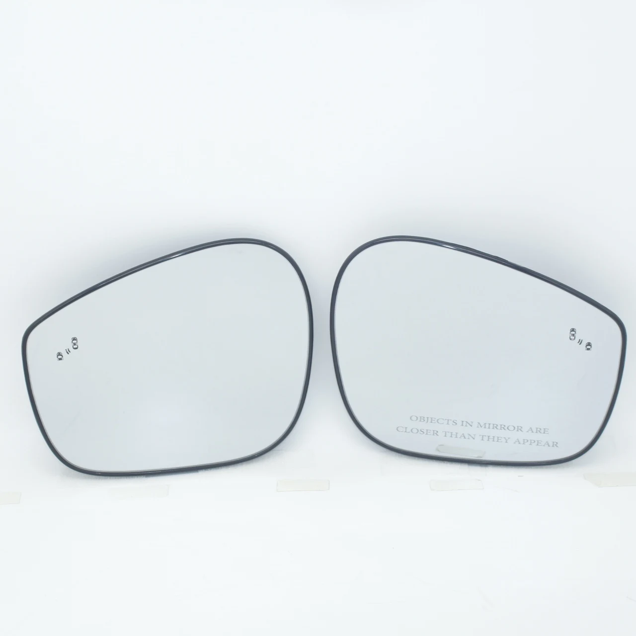 Heated Mirror Glass with Blind Spot Detection, for Mustang Mach-E2021-2025