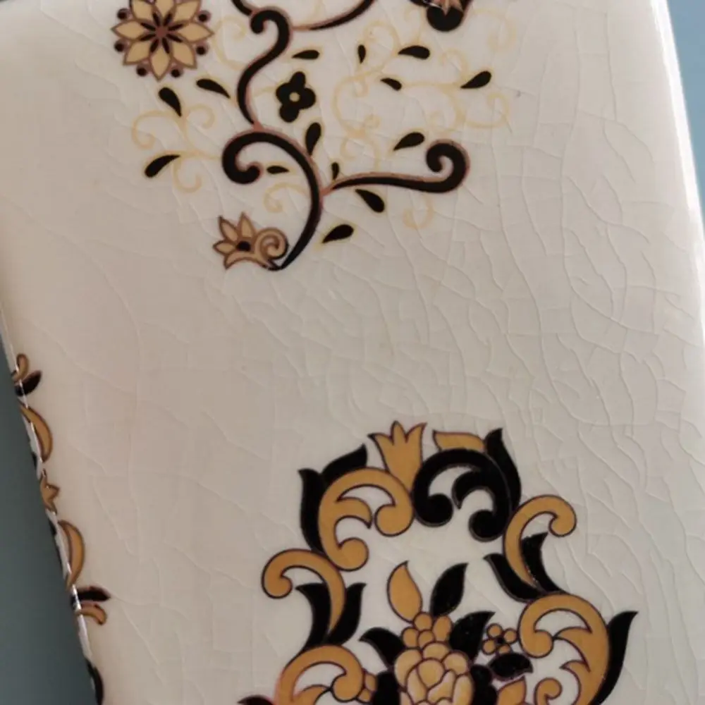 Keramik-Seifenspender im europäischen Vintage-Stil, Shampooflaschen mit Blumenmuster, Duschgelflasche im Vintage-Stil, Lotionflasche. – Detail 4