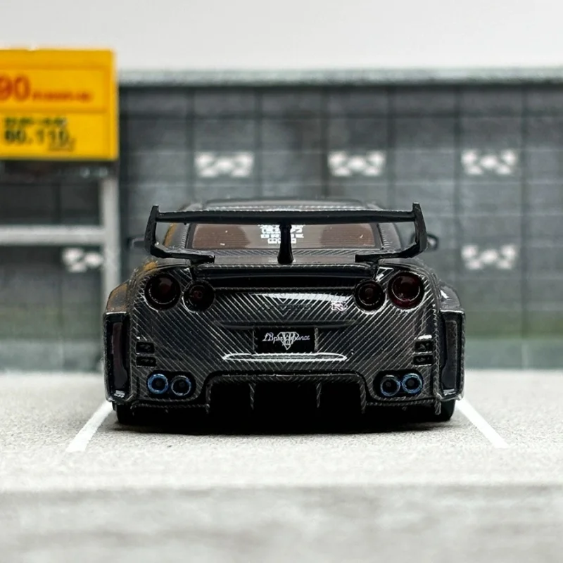 ยางอะไหล่สองชุด cm Model 1/64 All-CARBON WK Nissan GTR R35 GT-RR Super Silhouette โมเดลรถยนต์