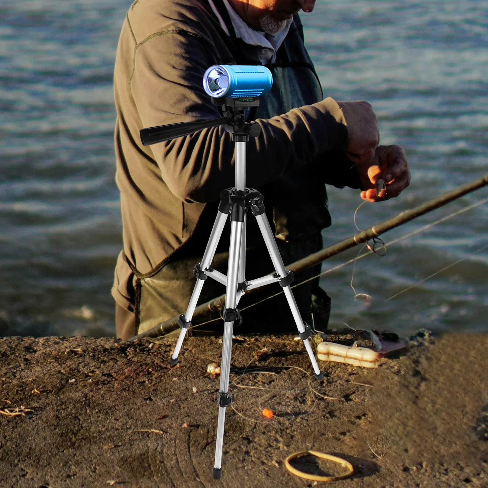 

Fishing Light Tripod Bracket Adjustable Aluminum Flashlight Mount for Outdoor Night Fishing Easy Setup Padded Grip Tripod LED