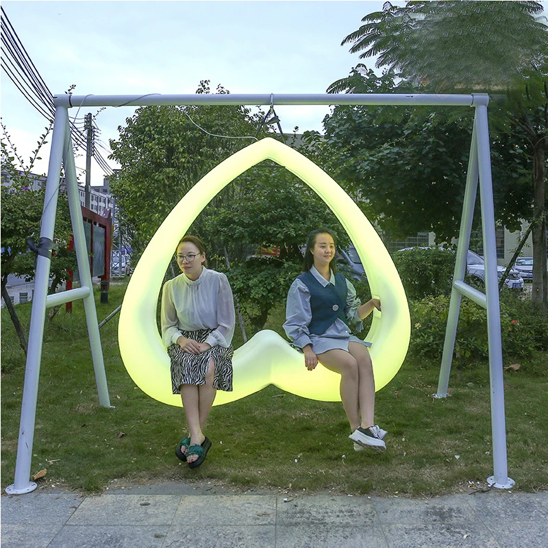 

Illuminated Outdoor Furniture Glowing Outdoor Swings LED Luminous Moon Decorative Garden Lounge Round Net Love Double Swing