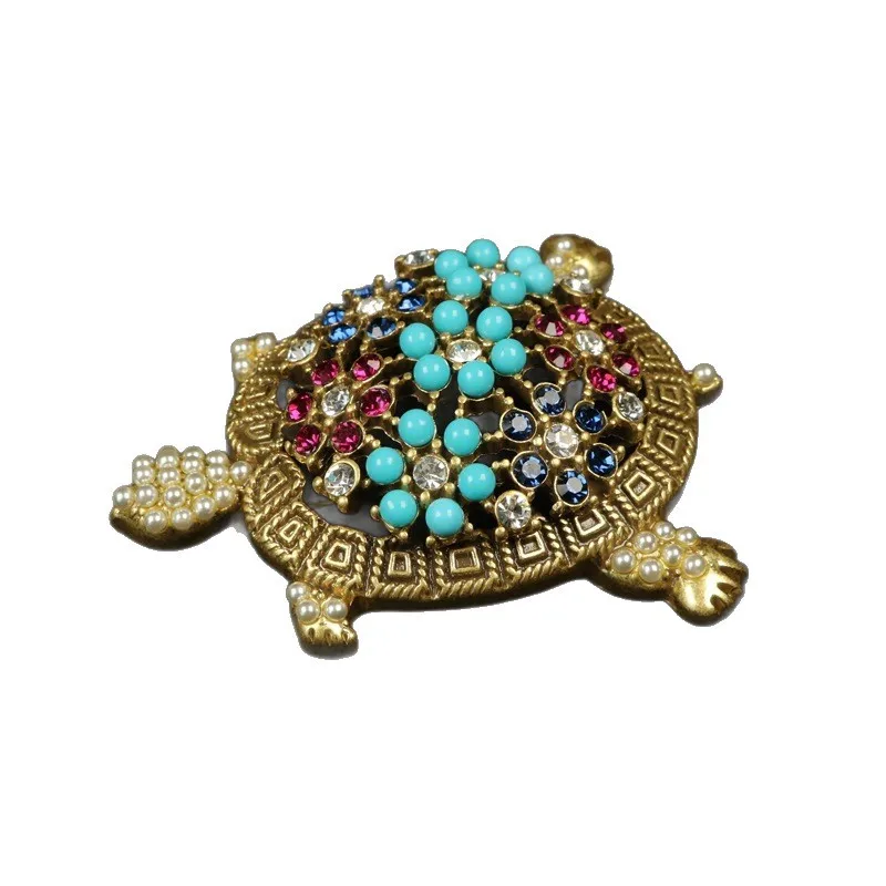 

Vintage Turtle Brooch with Pearl and Zircon ,Lovely Animal Metal Pin for Friends