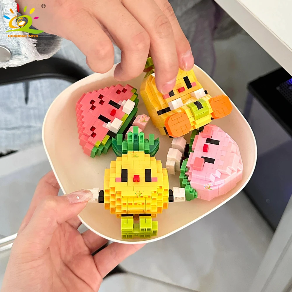 HUIQIBAO Mini Cute Delicious Fruit Micro Building Blocks 3D Diamond Model Food Bricks DIY City Construction Toys for Children