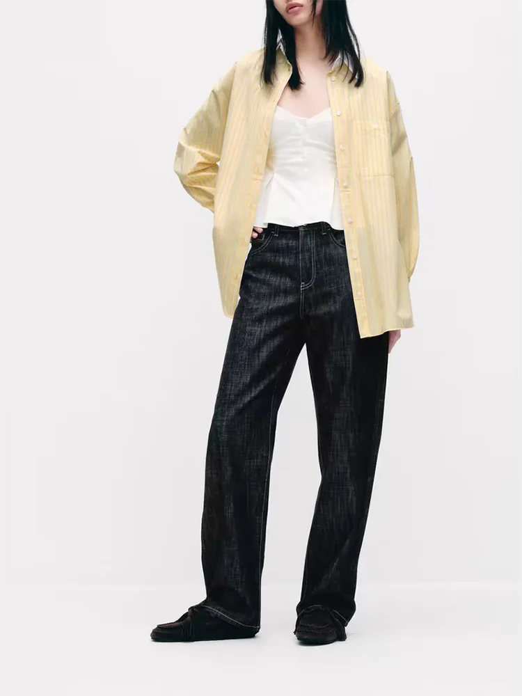 เสื้อสายเดี่ยวผ้าไหมพลีททรงเข้ารูป รุ่นใหม่สำหรับฤดูร้อน  สำหรับผู้หญิง  แบบเรียบง่าย สไตล์ลำลอง  ความยาวปกติ  มีหลายสี