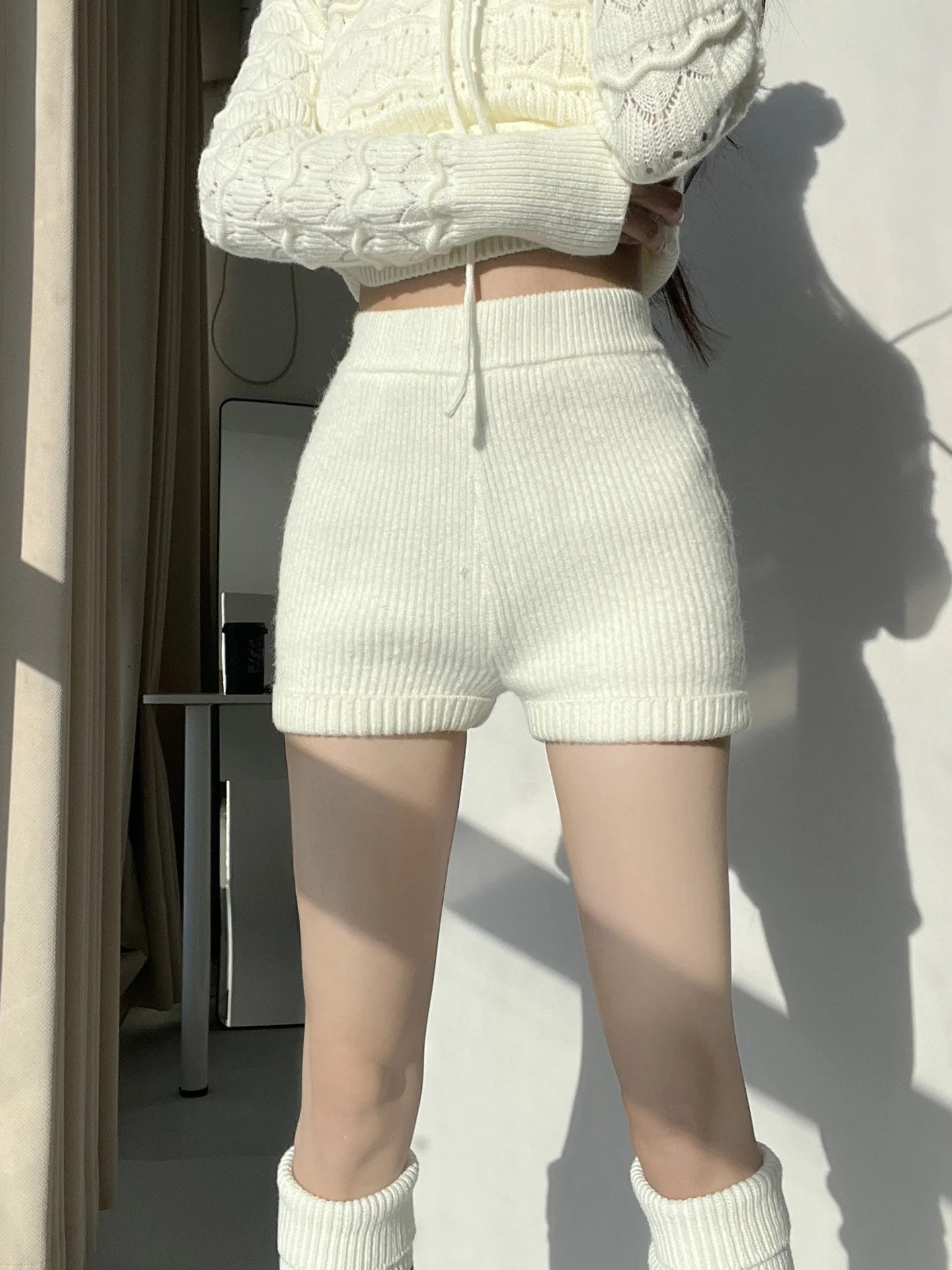 American Retro Apricot Super Short Knitted Pants Elastic Waist High Waist Straight Leg Casual Trousers for Women Fashionable ...