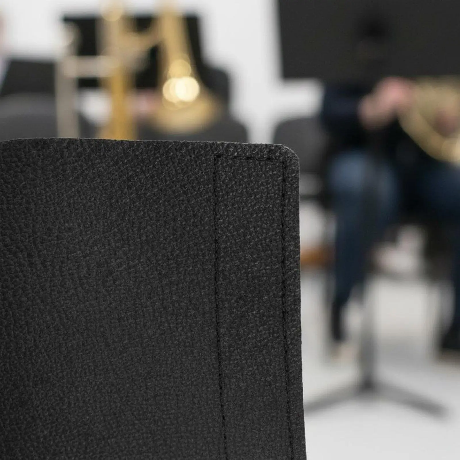 Trombones Hand Protector Shielded Trombones Hand Protector Soft Leather Look Slide Handle Grip Cover for Performance, Practice