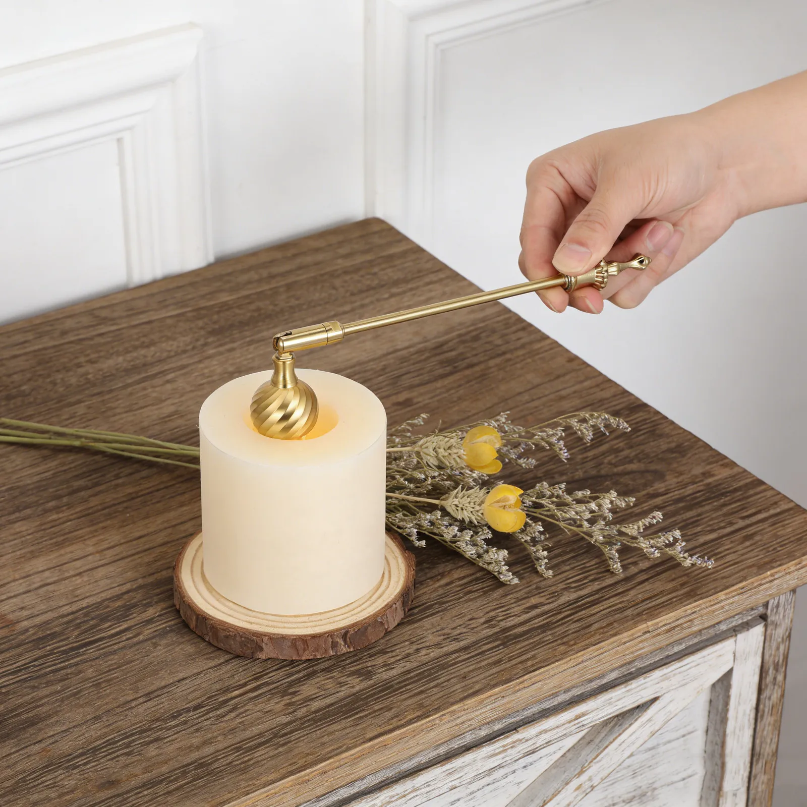 Pumpkin Shaped Metal Snuffer Extinguisher Vintage Flame Control Bell Snuffer Tool for Jar Tea Light Care