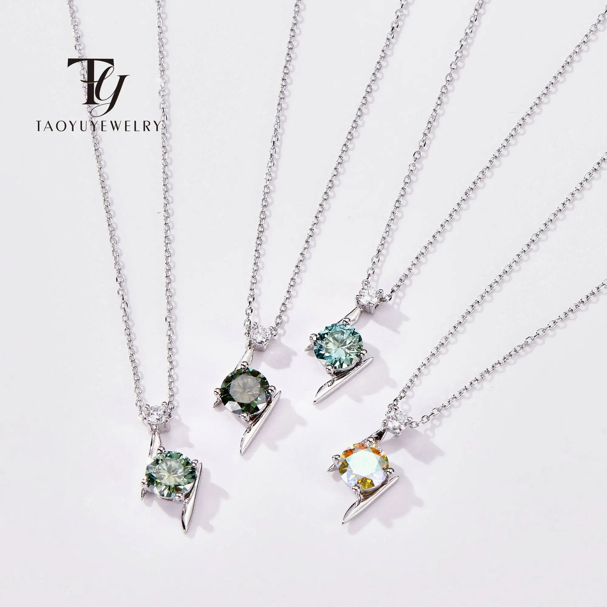 1Ct 6.5mm Moissanite Stone Pendant Necklace for Women 925 Sterling Silver Trendy Summer Fine Jewelry Gift Wedding Accessory