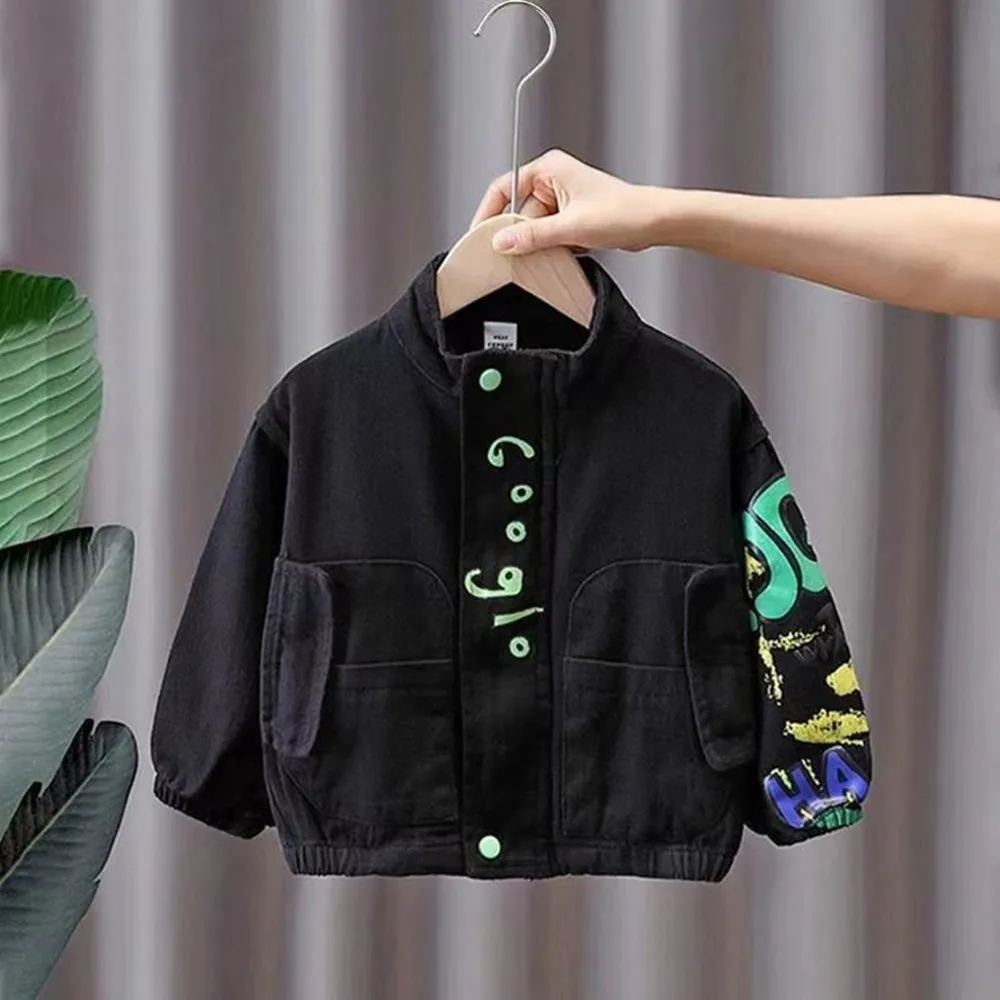 

Boys' Autumn Jacket 2026 New Children's Graffiti Printed Jacket Spring and Autumn Handsome Black Denim Coat