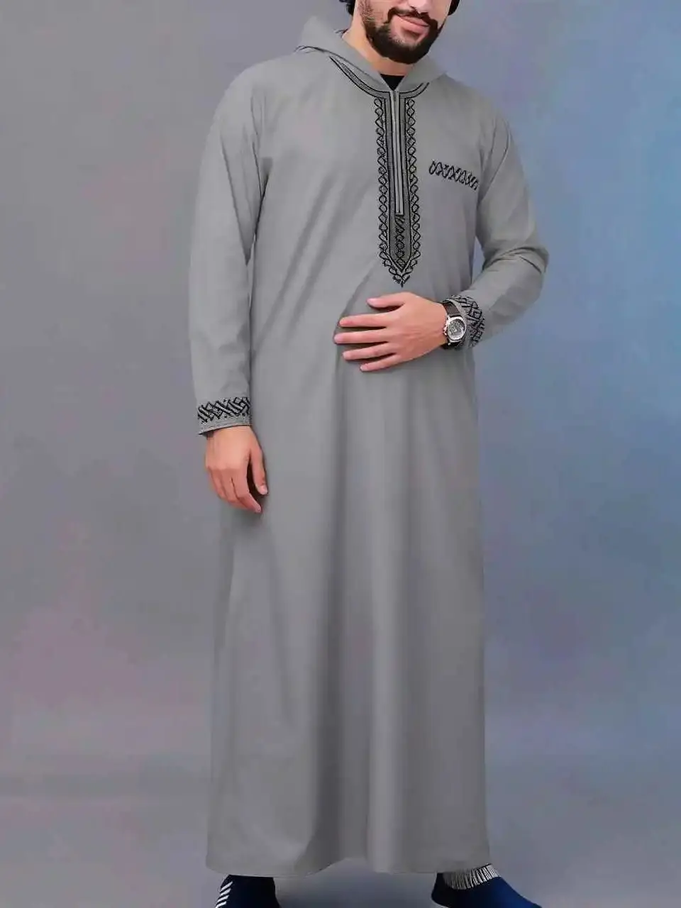 2025Stile etnico musulmano, vestaglie da uomo, ricami a maniche lunghe, abiti arabi con colletto rialzato, abbigliamento tradizionale