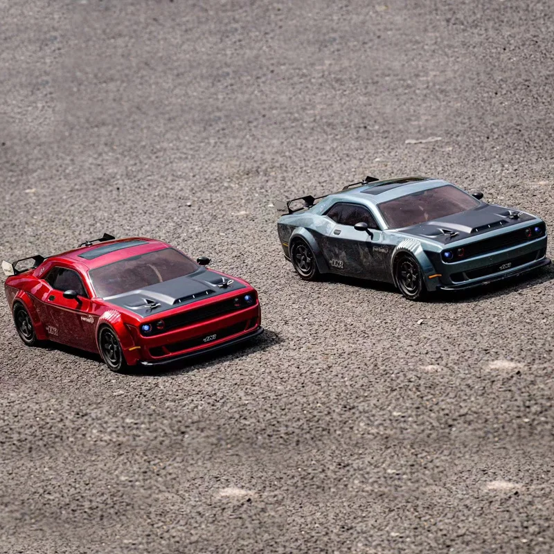 

Hongnuo HNR H9802 Dodge SRT Hellcat 1/10 4WD Brushless High Speed RC Car Simulation Remote Control Horizontal Drift Car Model