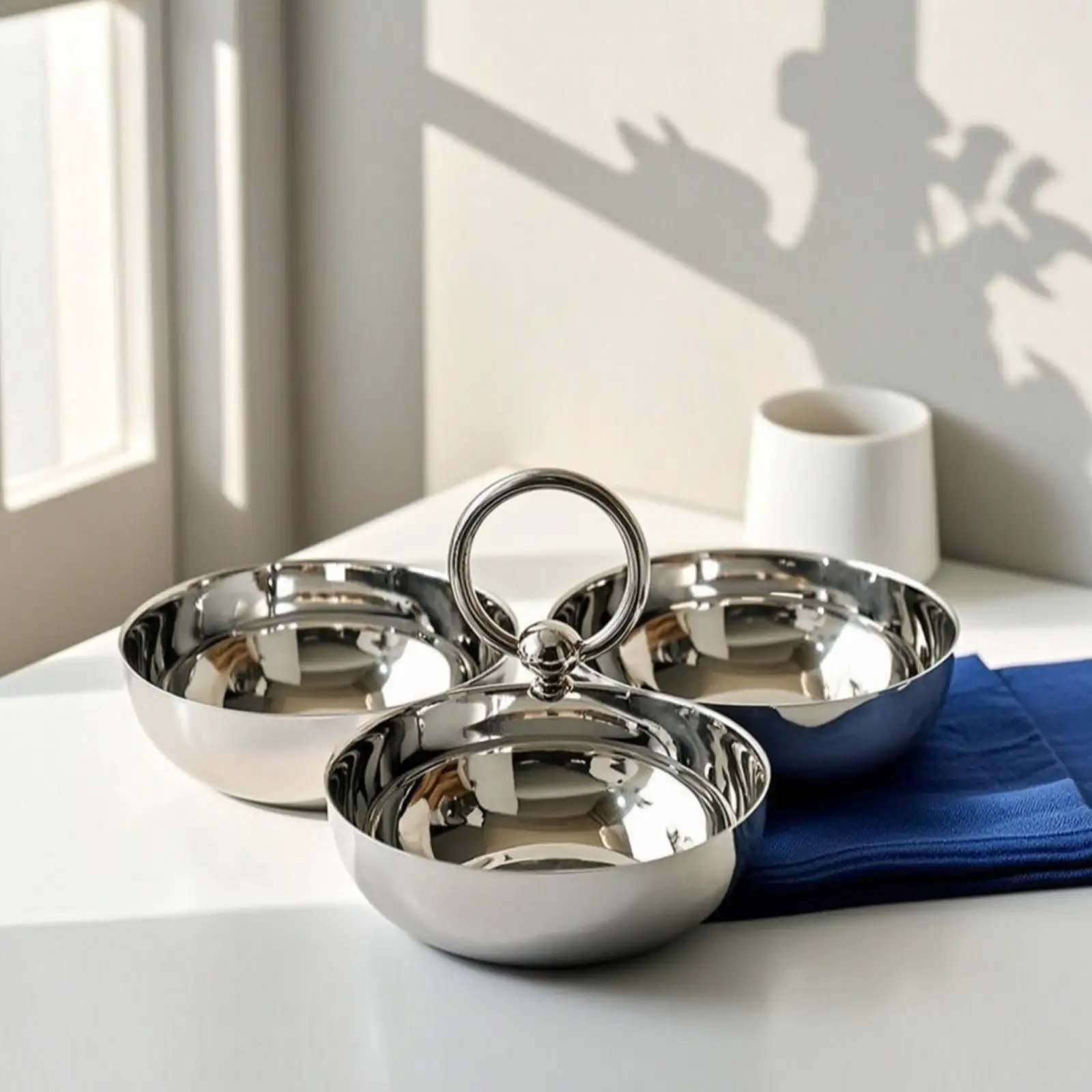Elegant 3-part Stainless Steel Dessert Dish Round Serving Tray Classic Decor Accessory for Party Spreads