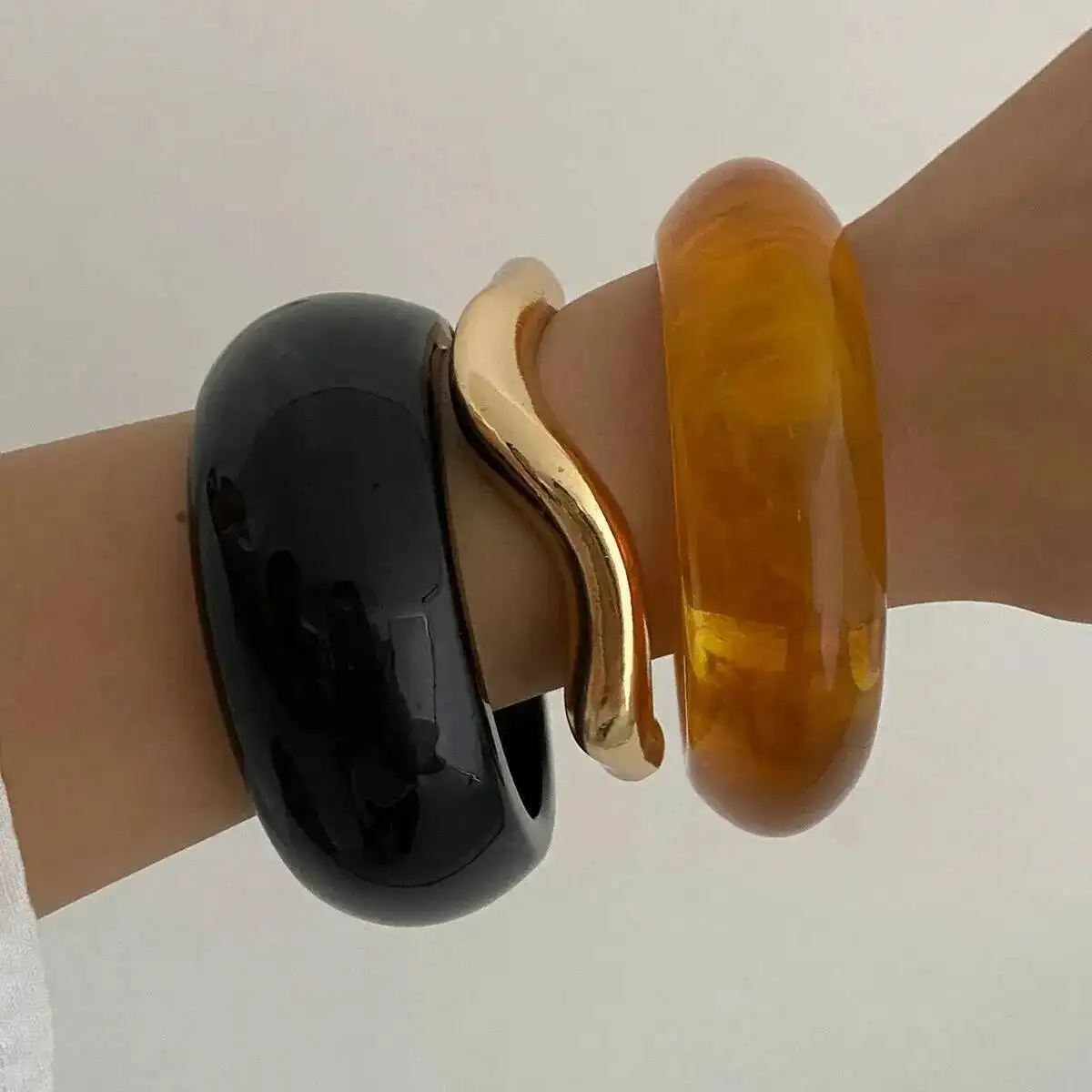 

KunJoe 3 Styles Punk Acrylic Resin Thick Wide Bangles for Women Trendy Irregular Geometry Stackable Bracelet Versatile Jewelry