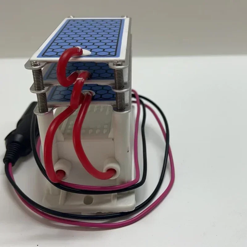 Generatore di ozono Purificatore d'aria Ozonizzatore Ozonizzatore 12v 15g Purificazione dell'aria Tipo di styling per auto