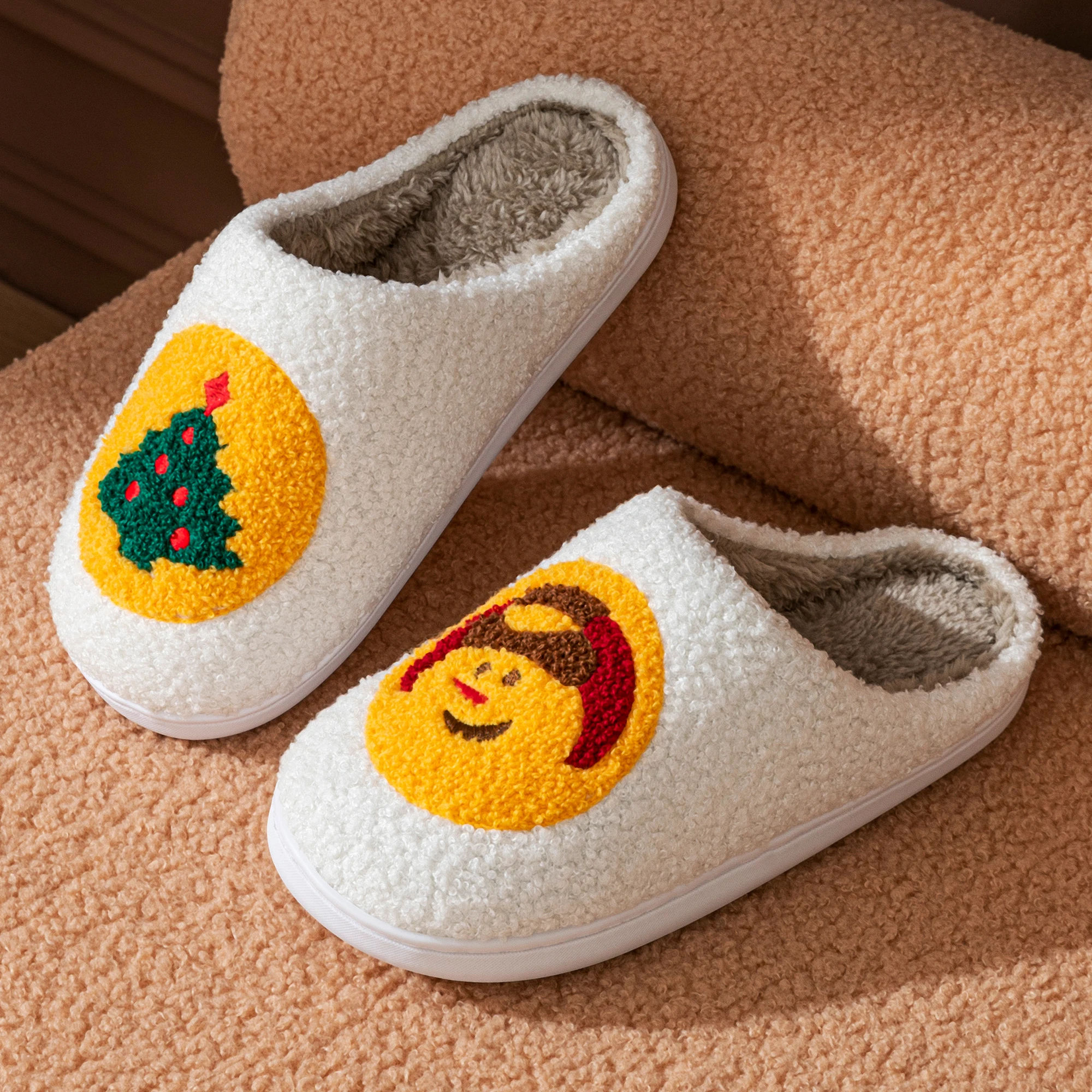 Women Christmas Closed Toe Fuzzy Slippers Cute Snowman Xmas Tree Pattern Fluffy Plush Non Slip Sole Warm Winter Indoor Shoes - view 3