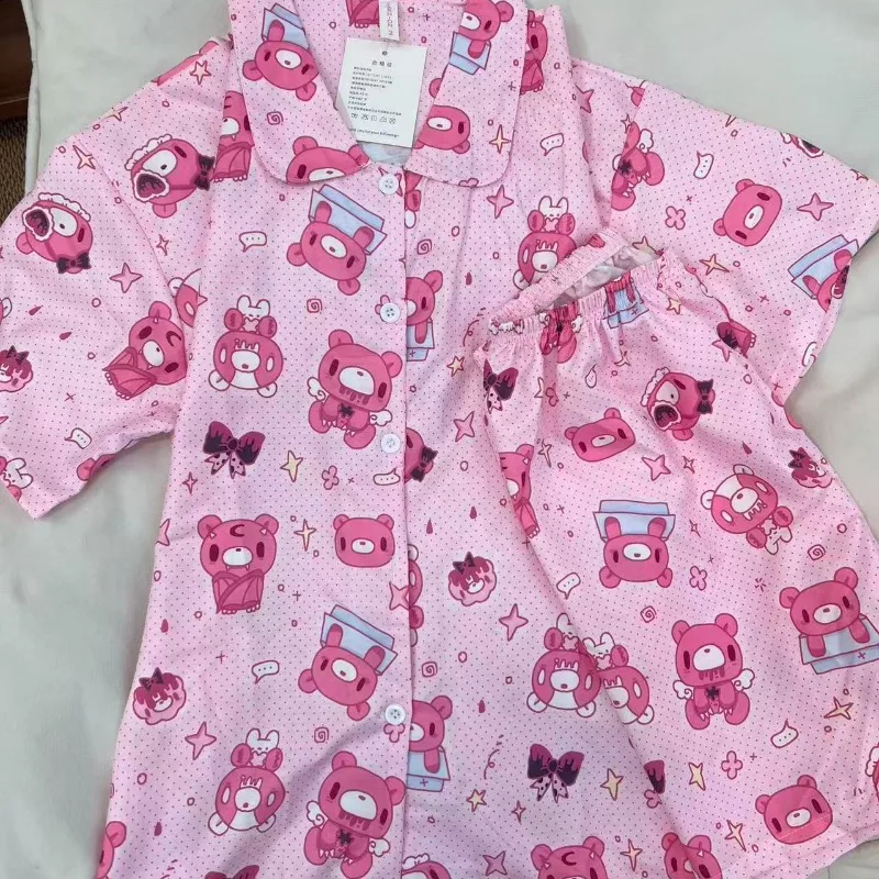Gloomy Bear Pyjama, kreatives Cartoon-Design, niedlich, modisch, personalisierbar, ein bequemes Pyjamaset, das sich auch als Freizeitkleidung für draußen tragen lässt. – Detail 5