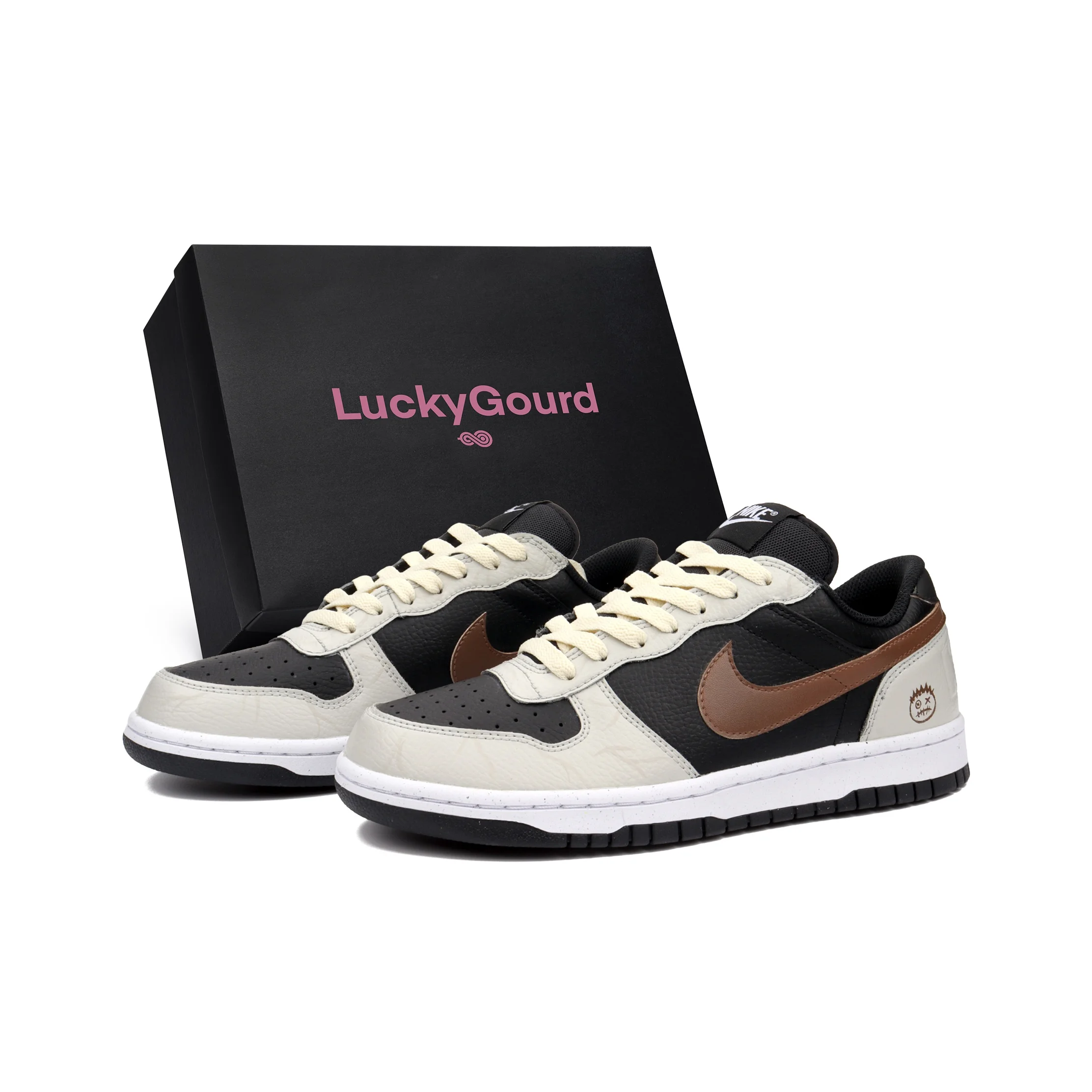 Nike Big Mocha Doll Low top Skateboard Shoes Men's White Coffee 355152-016(Team900--SBOX)