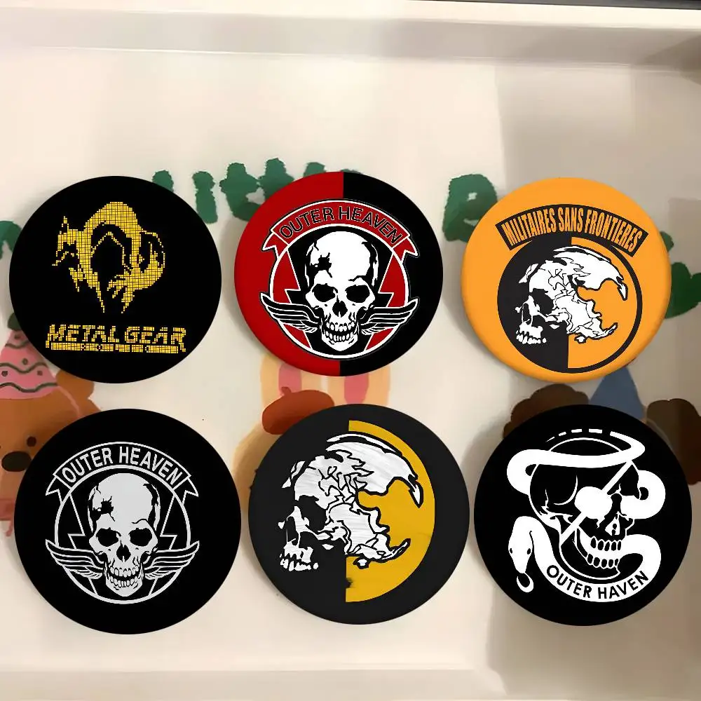 Metal Gear Solid Skull Logo Abzeichen Runde Abzeichen Weißblech Münze Brosche Kleidung Rucksack Zubehör Anstecknadel