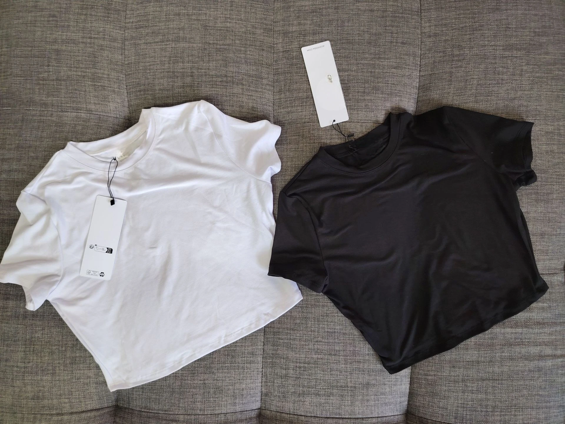 

Summer New round Ne ort Sve T-irt Women Slimming Versatile Casual Sports Top Pure Color Commute Sle Regular Fit