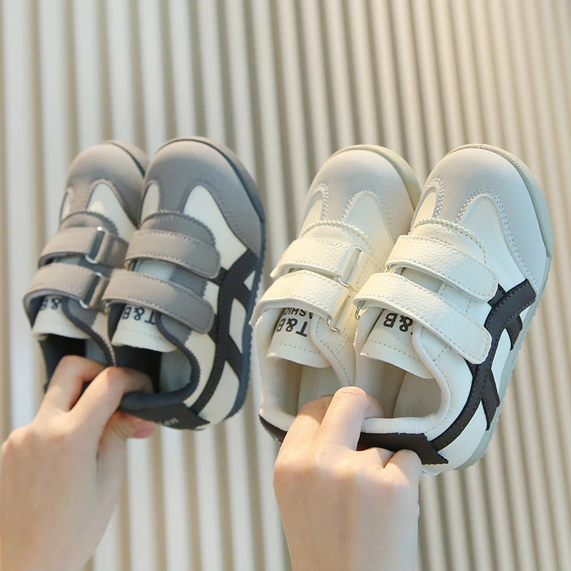 2026 Spring Autumn Children Casual Skate Shoes Boys Daily Sneakers Girls White Shoes Soft Sole Breathable Non Slip Lightweight