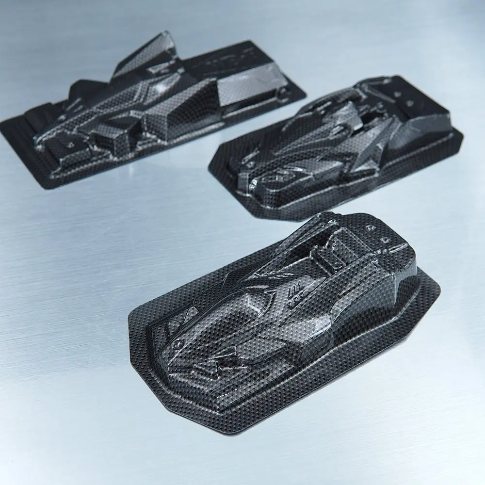 Carro de corrida MINI 4WD feito à mão, modelo Winnig Bird/MK3/Thunder Shot MK2 com revestimento de fibra de carbono preta com textura suave.