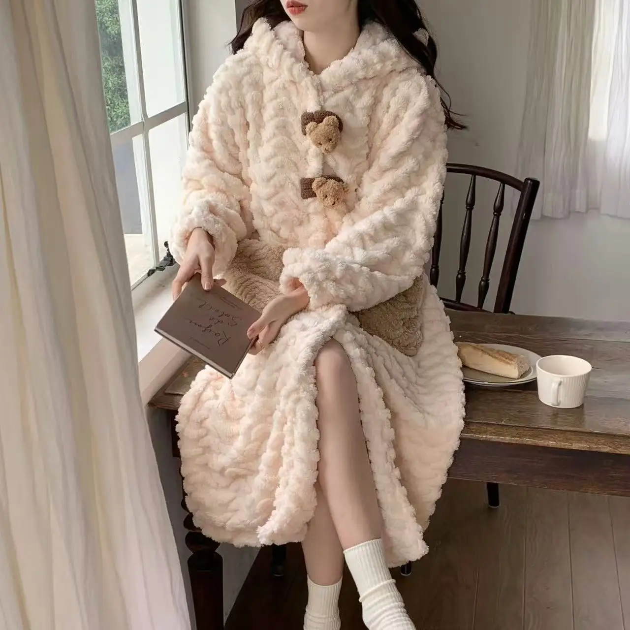 Women Coral Fleece Pajamas Jacquard Thick Women Coral Fleece Pajamas Hooded Long Bear Toggle Robe Loose Winter Warm