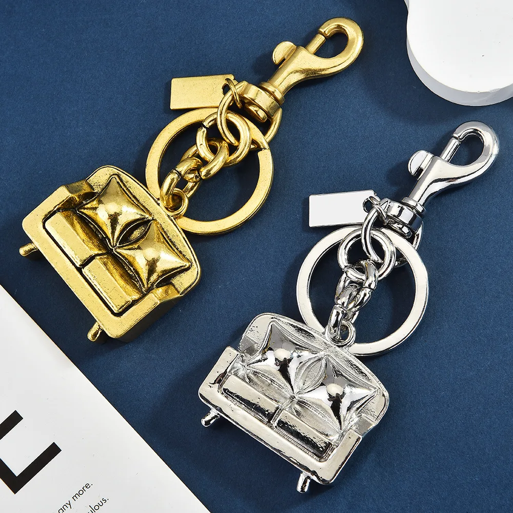 

Personalized sofa bags, pendants, key chains, cross-border hot chair keychains, sofa bag keychains