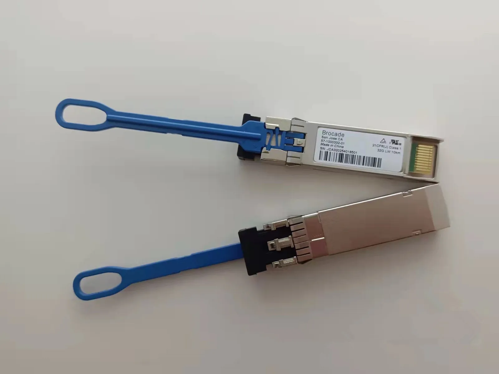 32g Sfp/57- 1000332 -01/Brocade 32g 10km lw SFP/G620 G630 DS6620 DS6630 pojedynczy moduł światłowodowy transceiver 32g światłowód