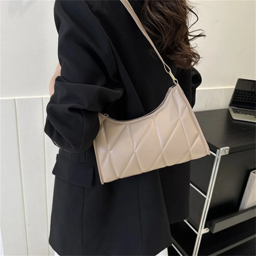 2024 New Black Trendy Women Shoulder Bag Fashion Pu Zipper Handbags Crossbody Bags Small Handle Bags Shopper Clutch Purse