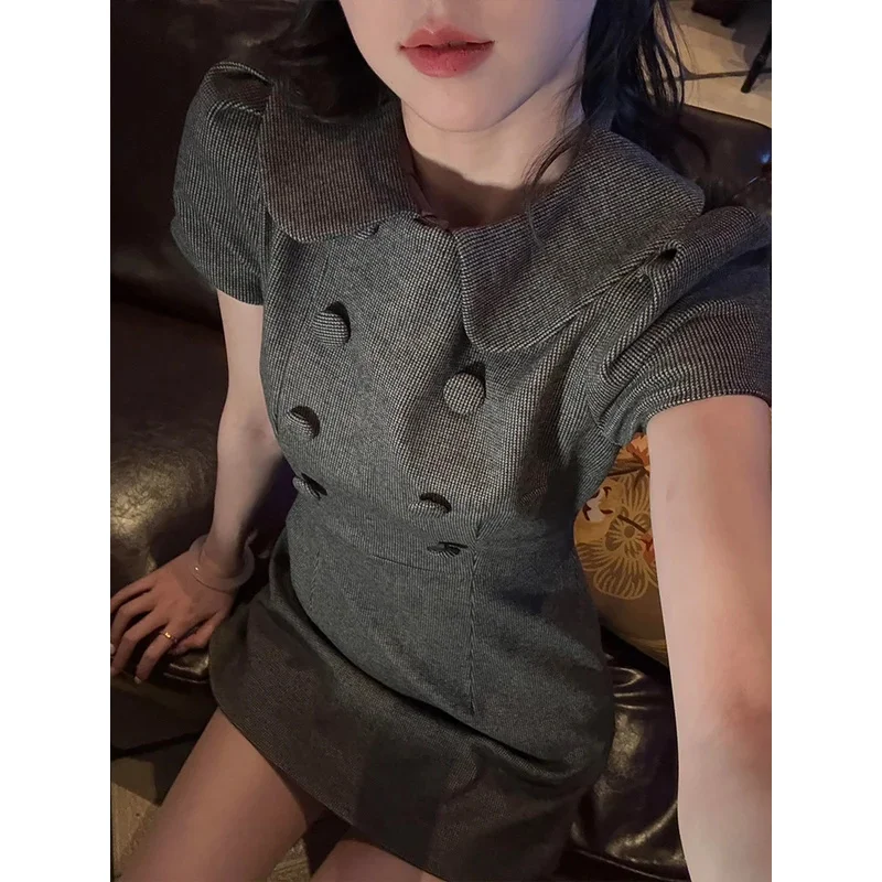 qa156 ربيع جديد وصول الكورية Sle المرأة الدكتور مزدوجة الصدر دمية طوق منقوشة الصوفية ort Sve ألف خط تنورة الدكتور