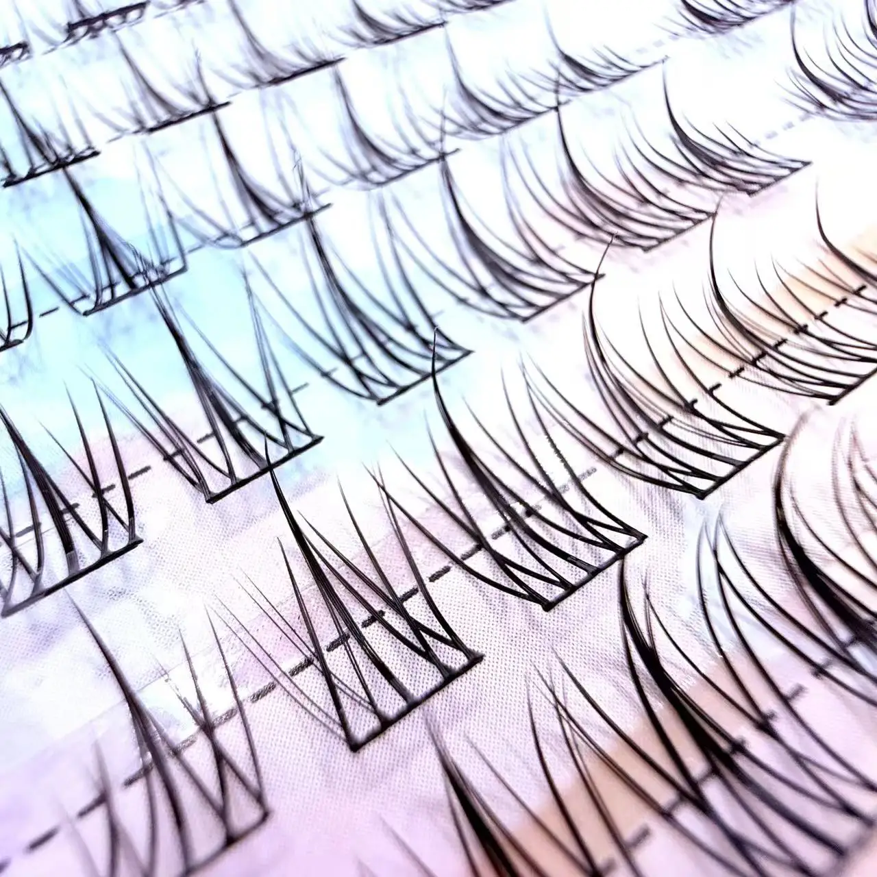 ホットセール ひまわり型つけまつげ 384束 ウィスピー細バンドつけまつげ デートや普段使いに