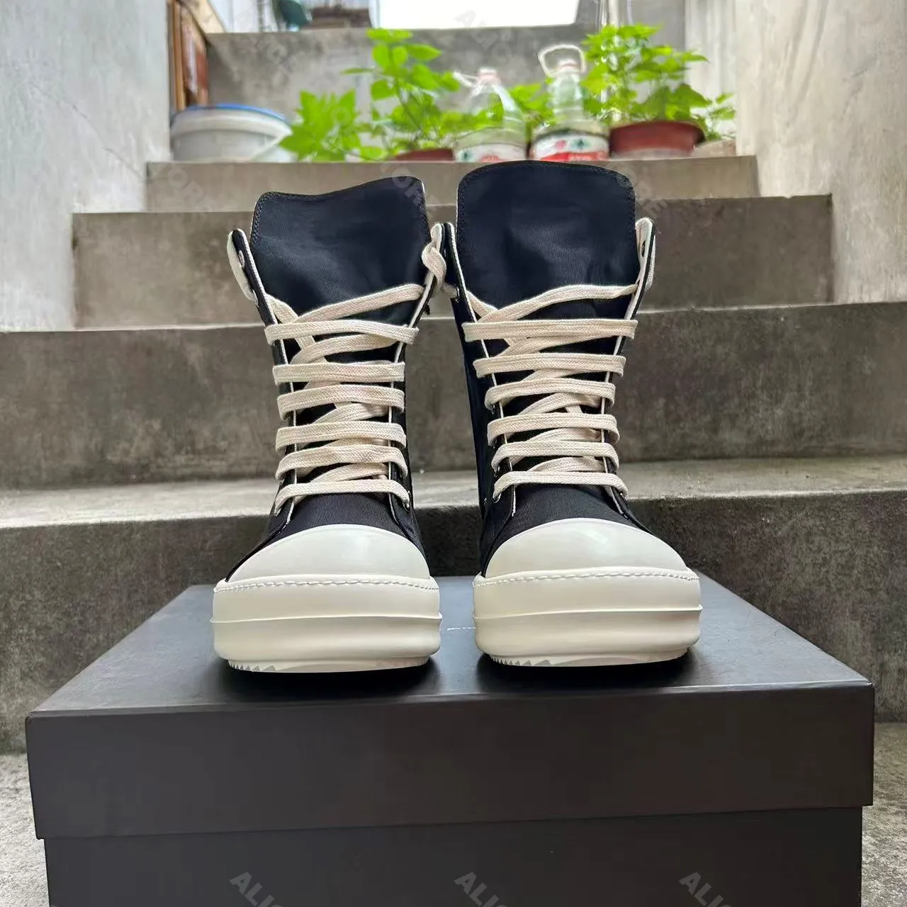 Casual High Top Women Sneaker Designer Men Shoe Black Fashion Satin Zip Shoe Classic Luxury Platform Trainer Flat Lace Up Shoe