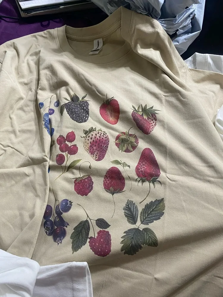 Estetyczna koszulka z grafiką Fruit Berry Species Fashion Cotton Tee Fruit Lover Blueberry Shirt with Cute Strawberry Cute Berry Top