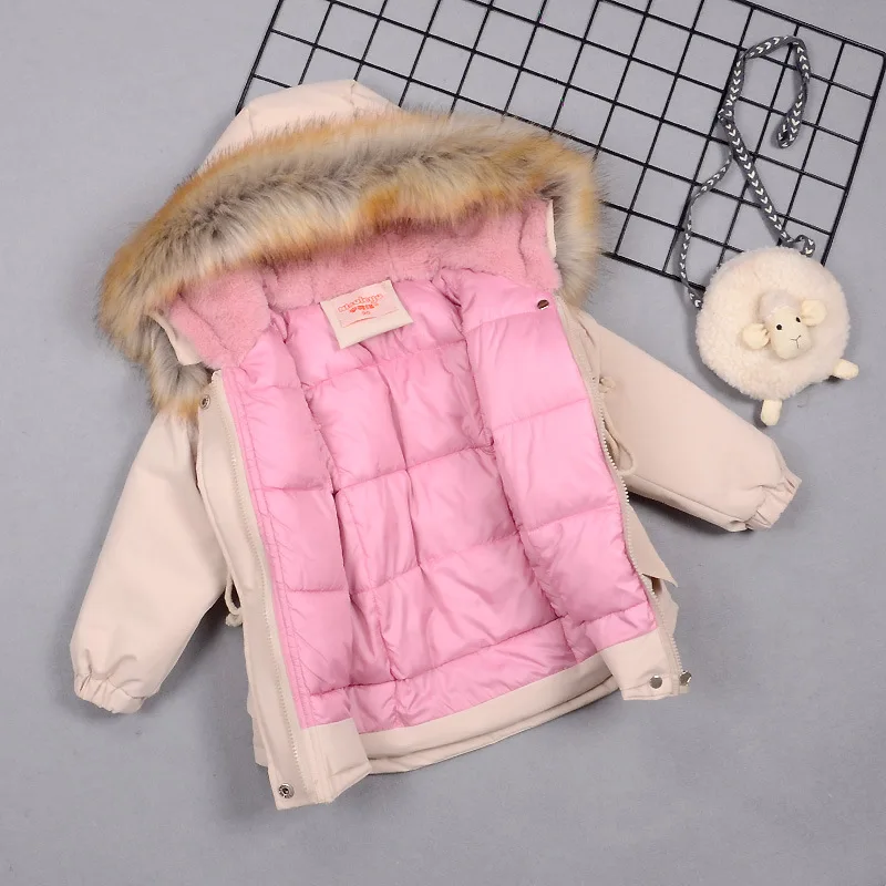 New girls\' coat with Russian reviews, many baby clothes for 2-6 years old, winter warmth, girls\' down jacket, winter clothes