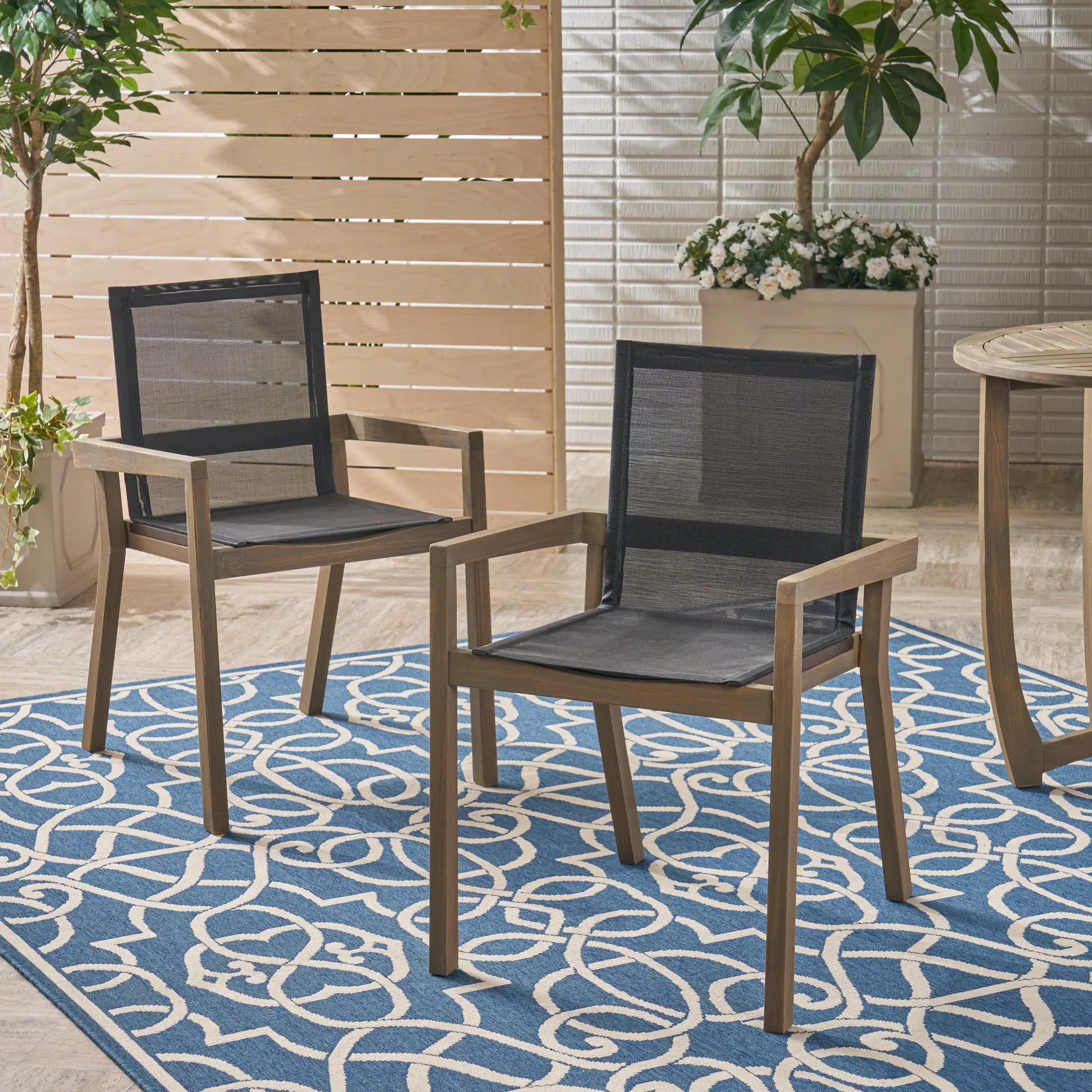 Set of 2 Acacia Wood Outdoor Dining Chairs with Black Mesh Seat, Modern Patio Side Chairs with Grey Finish Frame, All-Weather Breathable Deck Chairs for Garden Backyard Poolside Balcony
