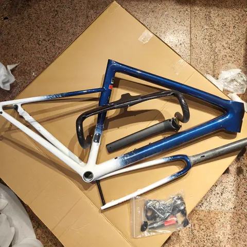 2025 New Sl8 Ultraligero T1100 Ud Carbon Road Frame with Disc Brake and Custom Color Options