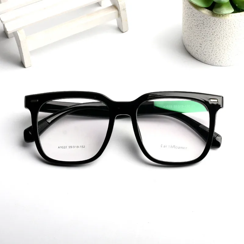 

TGCYEYO Fashion Women Glasses Frame Men Eyeglasses Frame Vintage Square Clear Lens Glasses Optical Spectacle Frame New Hot